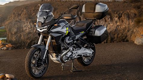 moto guzzi stelvio 2024 accessories